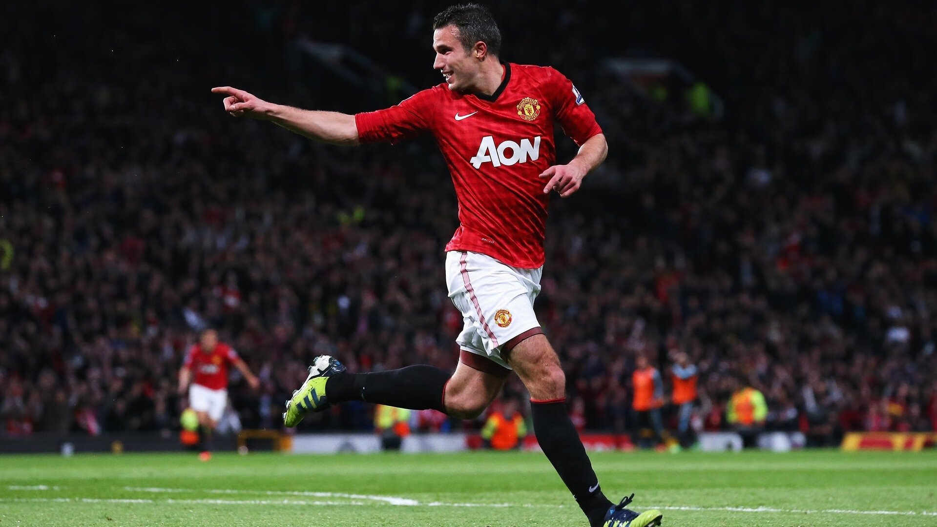 开云在线赛事平台-当爵士乐遇见F1轰鸣，英格拉姆在巴林接管比赛的跨界启示